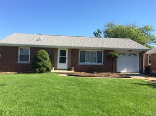 9513 Eucalyptus Dr, Saint Louis, MO
