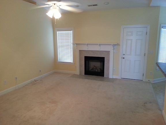 2nd image of 1932 Chavis Ct