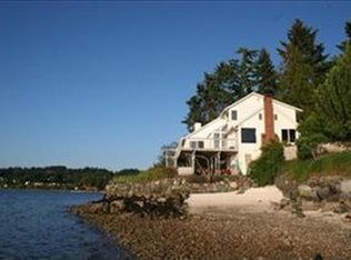 3565 Mathews Dr NW, Bremerton, WA 98312