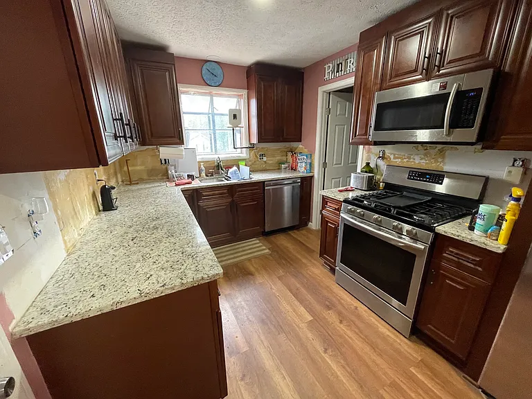 3755 Station Dr NW — Photo 1