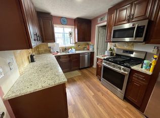 3755 Station Dr NW, Kennesaw, GA 30144