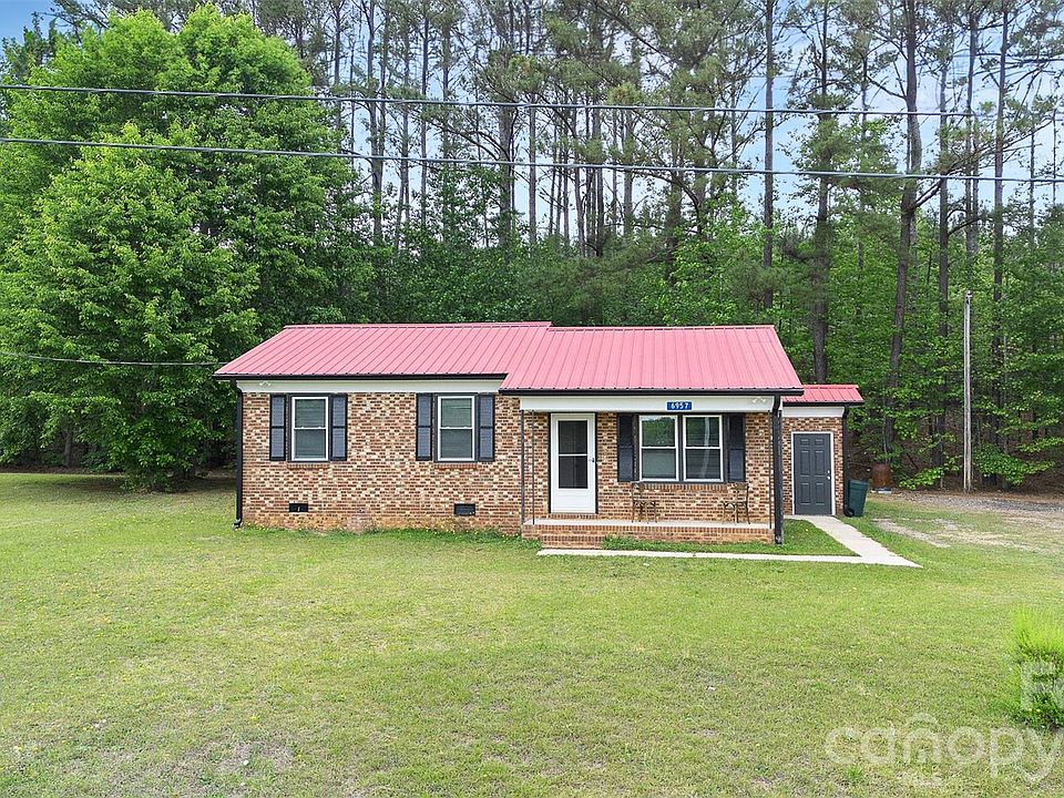 1st image of 6957 Vintage Rd