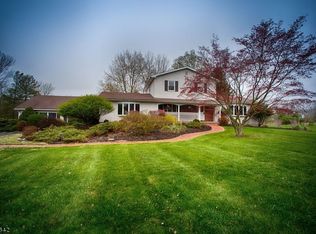 105 Rake Factory Rd, Flemington, NJ 08822