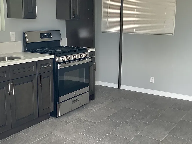 16257 Bluebonnet St — Photo 6