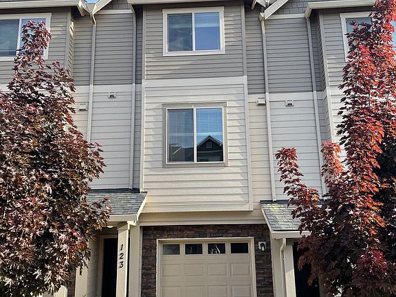 3rd image of 17193 SW Terrapin Dr #123
