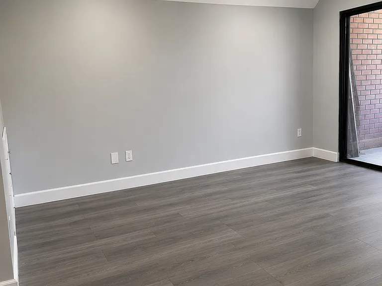 1239 W Rosecrans Ave #11 — Photo 2