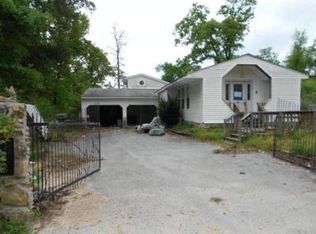 118 E Buck St, Diamond City, AR 72644