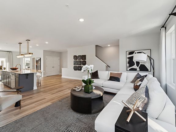 4th image of 105 Ailey Brook Way #200