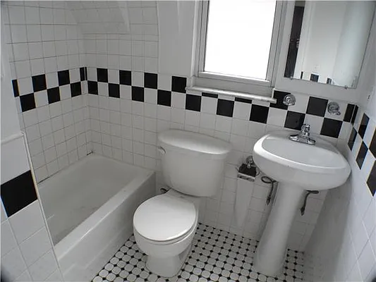 Rented by R New York | media 36