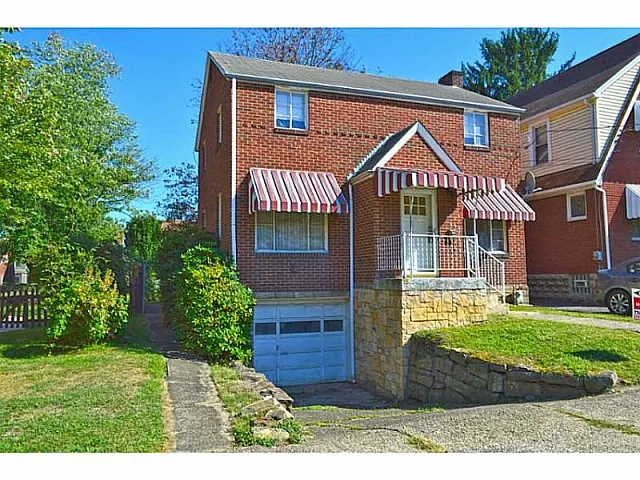 427 Chess St photo 1