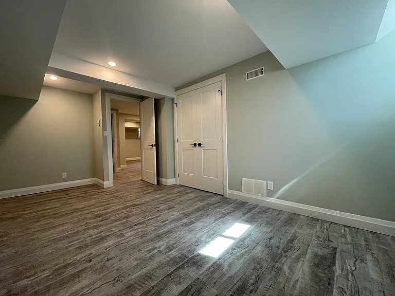 31 Burwell St #3 — Photo 7