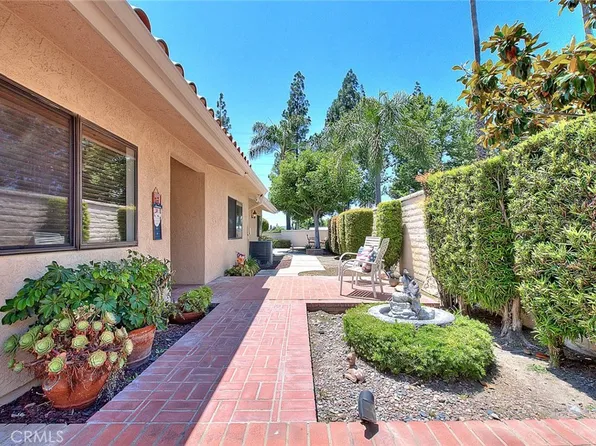 796 Pebble Beach Dr, Upland, CA 91784