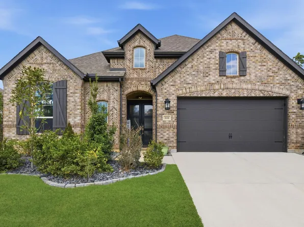 222 Promontory Ct, Montgomery, TX 77316