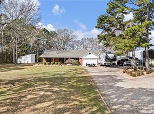 511 Wakerobin Rd, Russellville, AR 72802