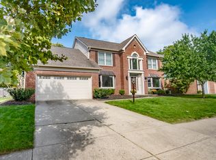 11686 Forest Park Ln, Carmel, IN 46033