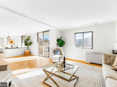 7501 Democracy Blvd APT B133, Bethesda, MD, 20817