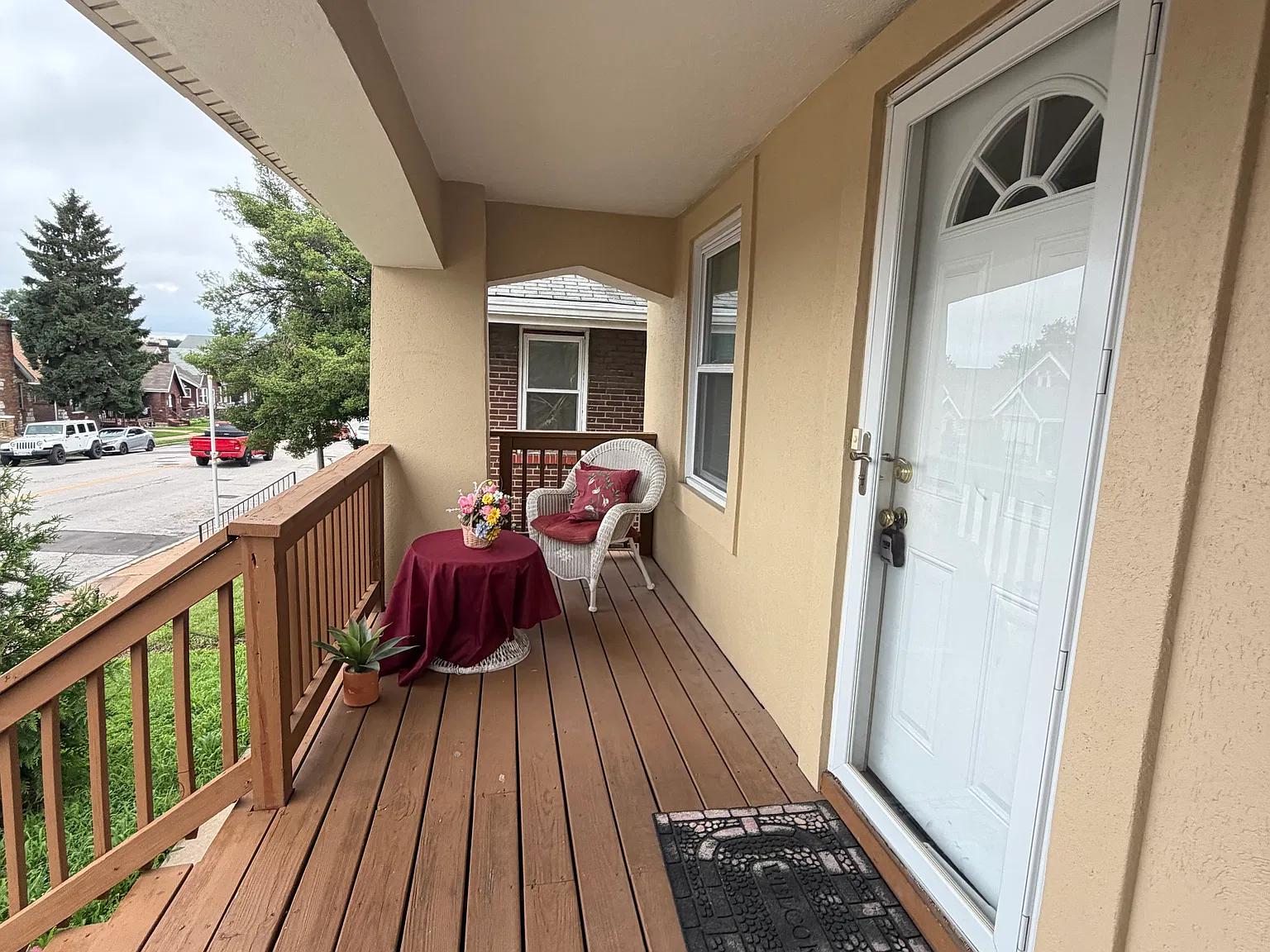 2 bed, 952 sqft, $2,750 — Photo 3
