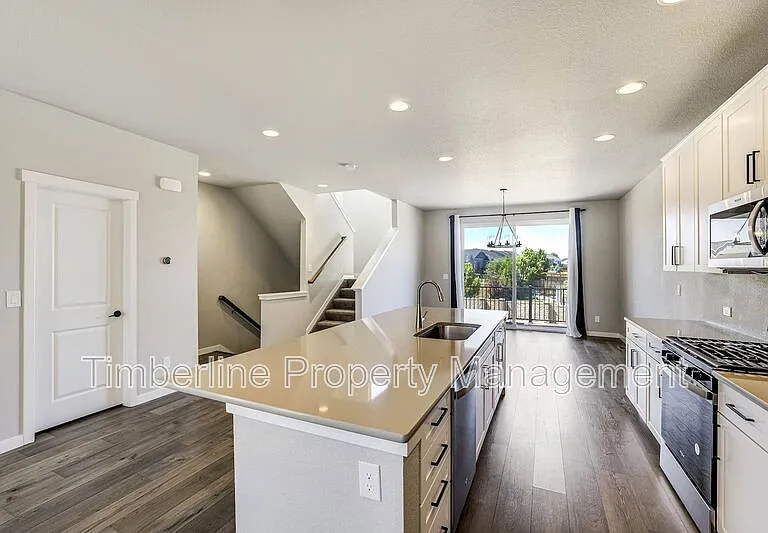 7359 Hunter Jumper Dr — Photo 17