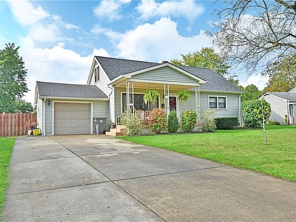 2nd image of 3372 Estates Cir