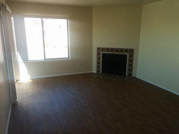 3rd image of 760 Juan Tabo Blvd NE APT 3