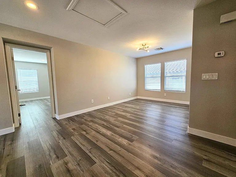 768 Anacapri St — Photo 28