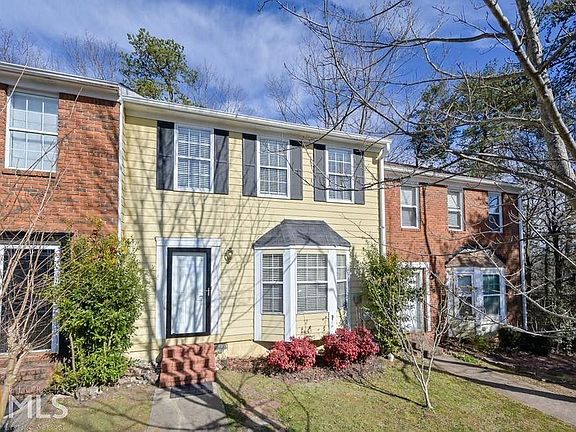 2nd image of 1548 Cedar Bluff Trl