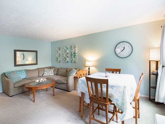 2nd image of 2709-2711 Narraganset Dr