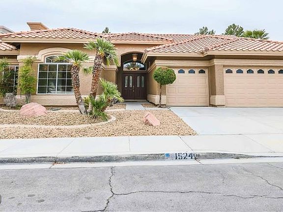 3rd image of 1524 Castle Crest Dr