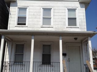 165 Hamilton St, New Brunswick, NJ 08901
