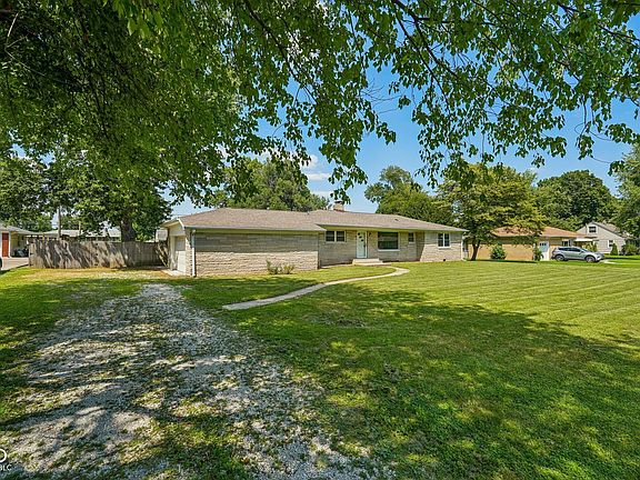 3rd image of 436 Maxwell Rd