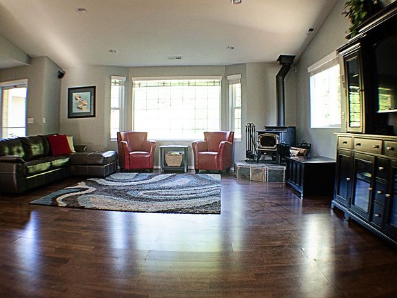 5th image of 13872 Jungle Ct NW