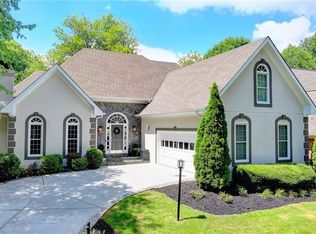 2560 Club Springs Dr, Roswell, GA 30076