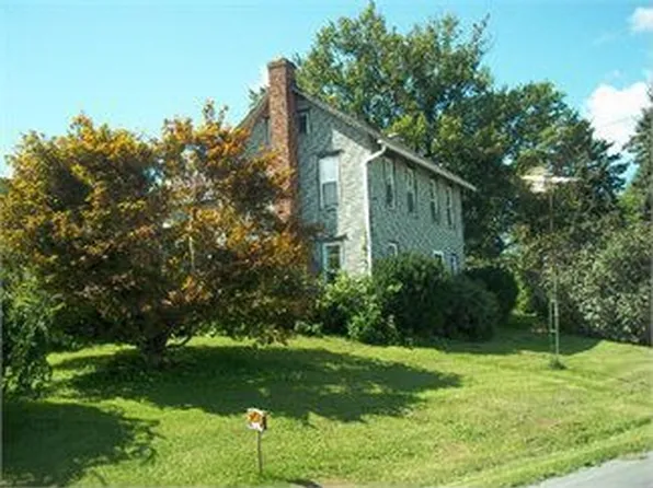 574 Hillside Rd, Danville, PA 17821