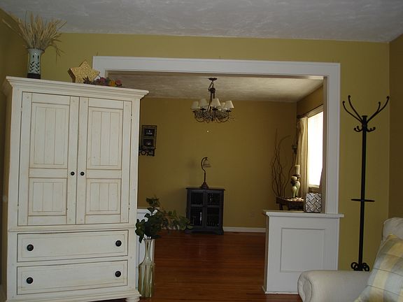 View into dining/family room