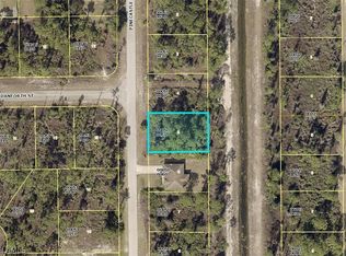 809 Pinecastle Dr, Lehigh Acres, FL 33974