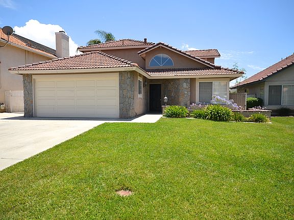 2nd image of 30241 Sierra Madre Dr