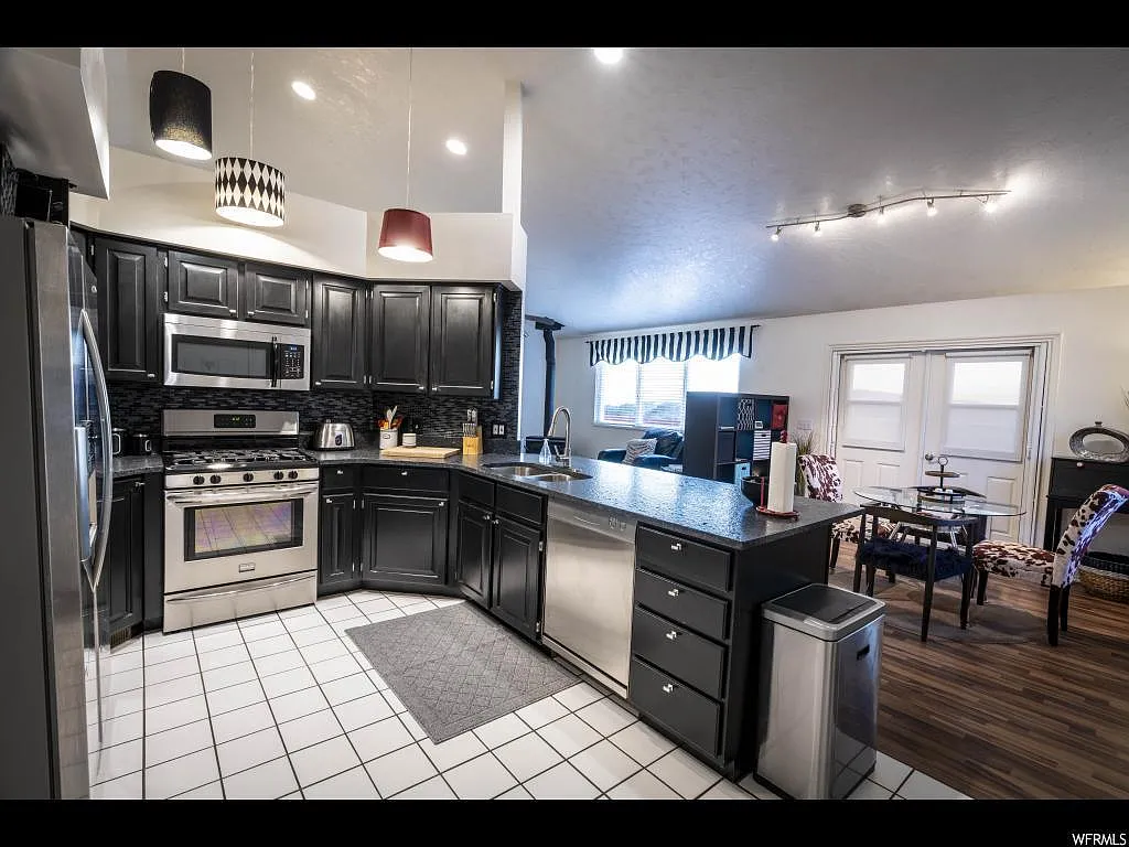 10167 N Cottonwood Dr — Photo 4