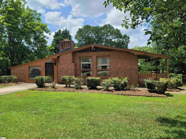 206 Bartlett St, Mauldin, SC 29662