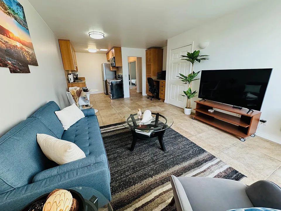 6333 Mount Ada Rd #255
