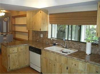 2nd image of 10256 SW 49th Pl