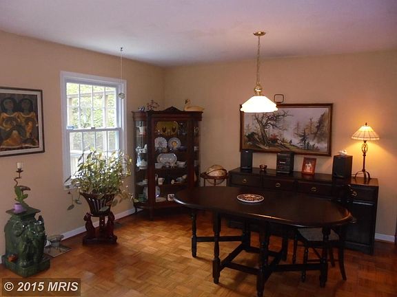 5th image of 6262 Paddington Ln