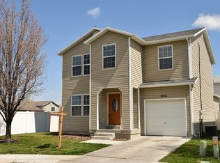 2034 N 2125 W, Clinton, UT 84015