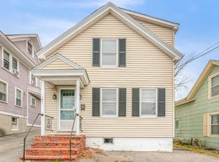 101 Butterfield St, Lowell, MA 01854