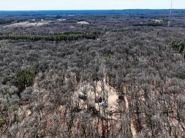 W13514 Highway 21, Coloma, WI 54930