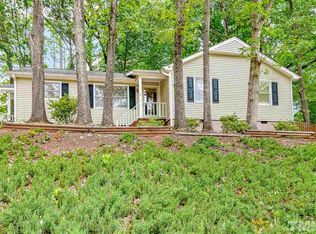 106 Lavender Ct, Cary, NC 27513