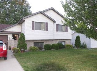 808 3rd Ave NE, Byron, MN 55920