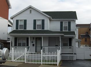 319 S Hanover St, Nanticoke, PA 18634