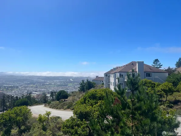 783 Green Ridge Dr APT 10, Daly City, CA 94014