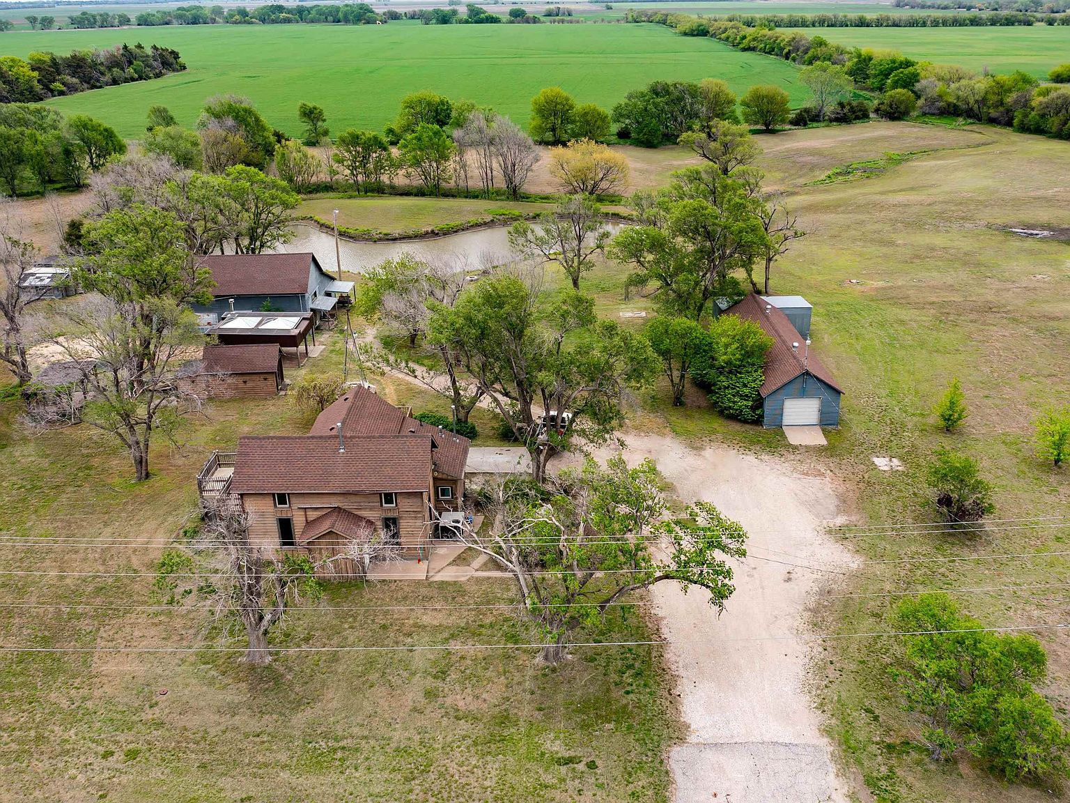 358 N West Rd, Wellington, KS 67152 Zillow