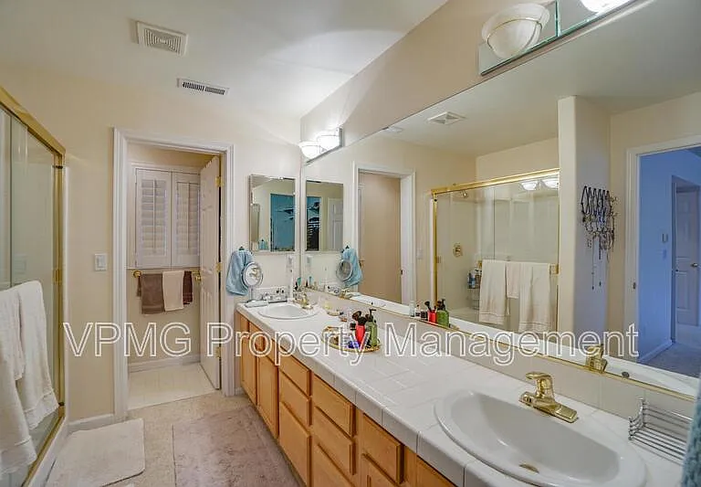1810 SE 112th Pl — Photo 28